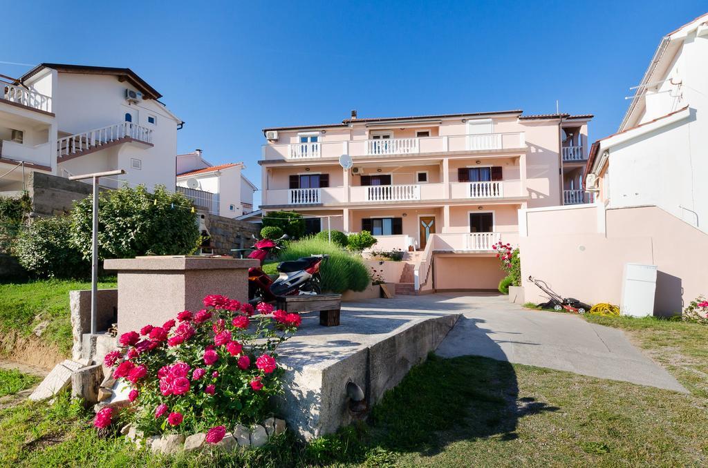 Apartments Dragan Lopar Exterior foto