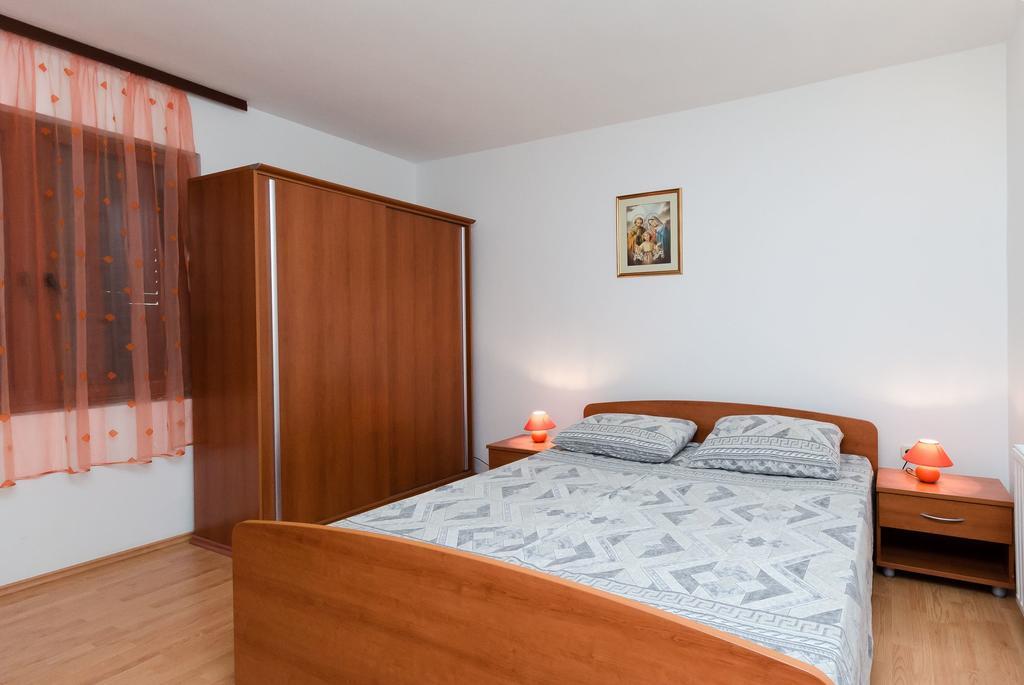 Apartments Dragan Lopar Exterior foto
