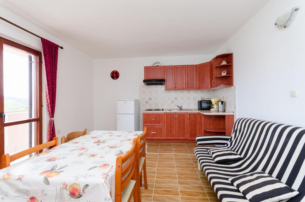 Apartments Dragan Lopar Exterior foto